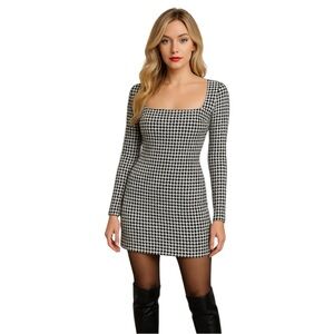 Mi Ami Houndstooth Long Sleeve Mini Dress Women’s Medium Girlhood Academia